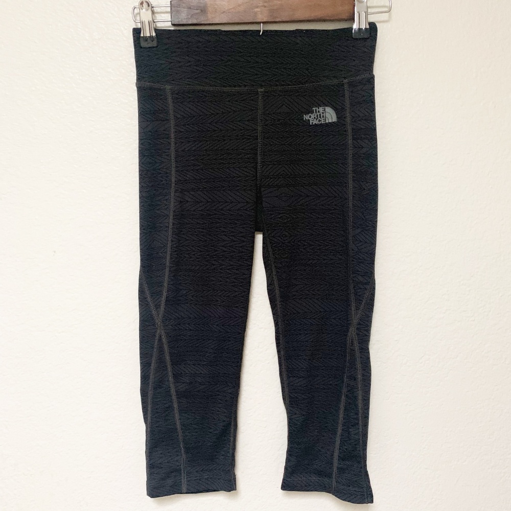 The North Face | Black Gray Mid-Rise Crop Tights